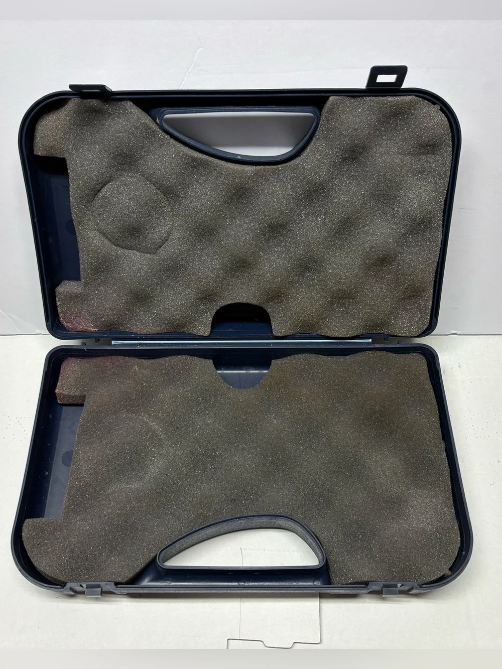 RARE Vintage Beretta 8” x 11.5” Blue Padded Pistol Gun ‘Made in USA’ Hard Case